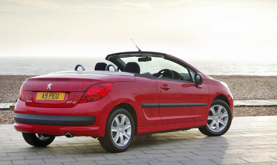  Peugeot 207 CC 2007 года  (фото 43 из 72)